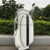 Túi đựng gậy Golf Taylormade có bánh xe và tay kéo - CH385 21 Túi đựng gậy Golf Taylormade có bánh xe và tay kéo - CH385